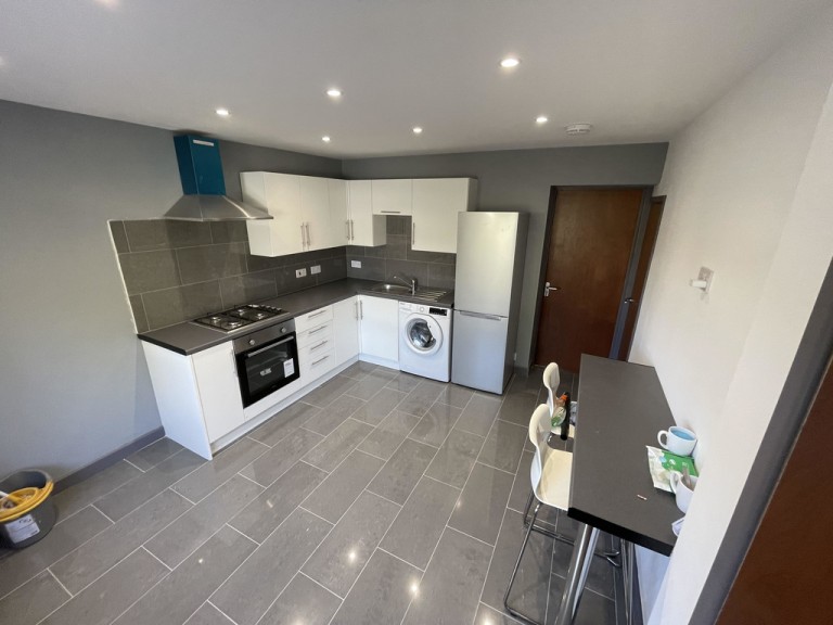 View Full Details for 3 Bedroom all Ensuites- near Warwick uni