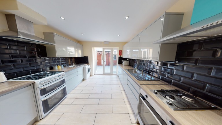 View Full Details for Nice Cosy 7 Bedroom Property near Warwick Uni